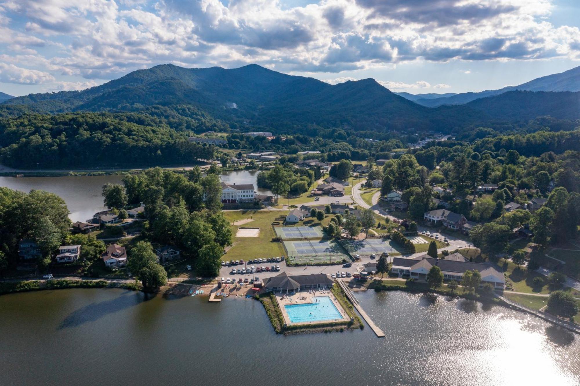 Hood Lower Lake Junaluska Exterior foto