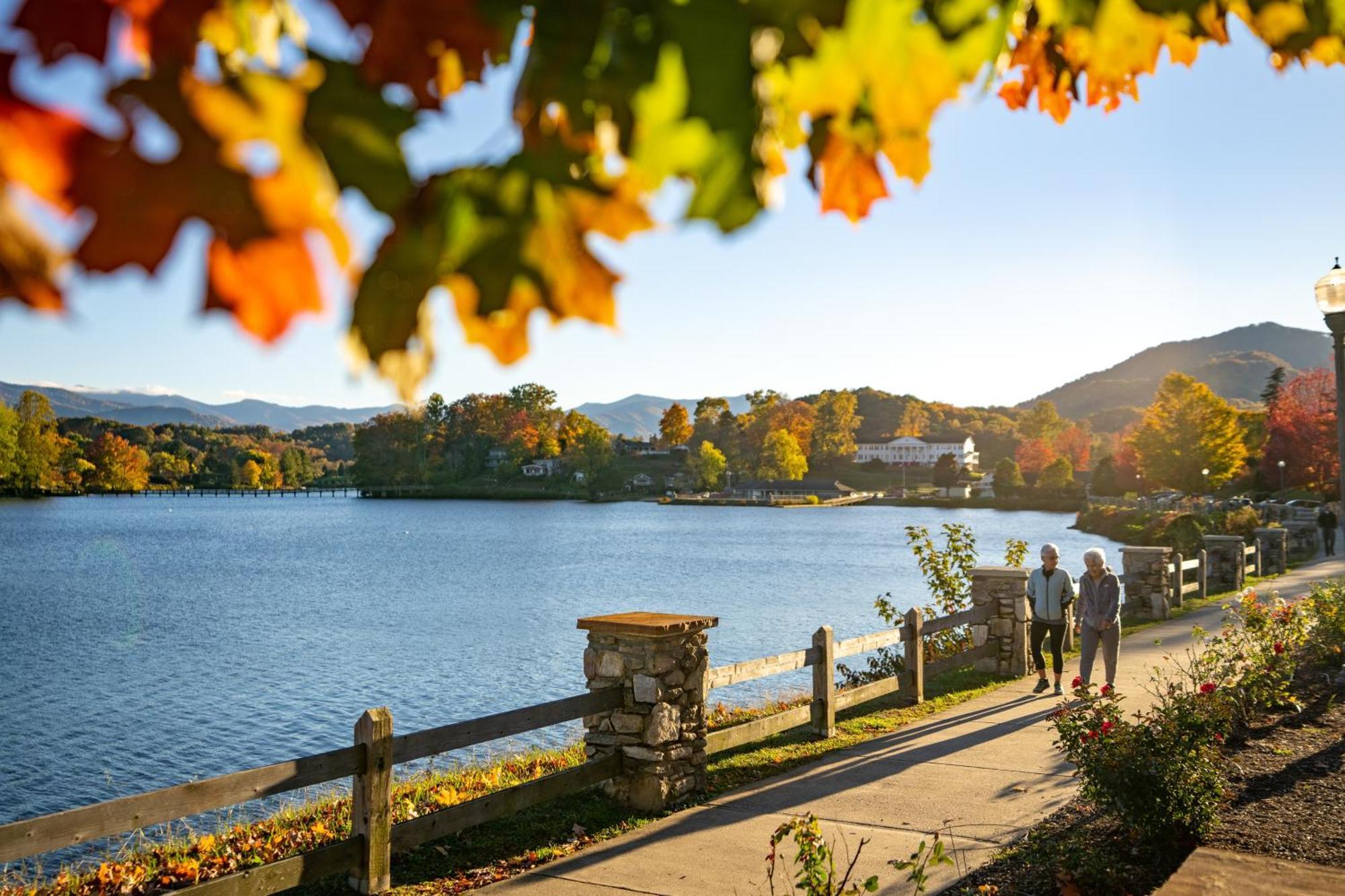 Hood Lower Lake Junaluska Exterior foto